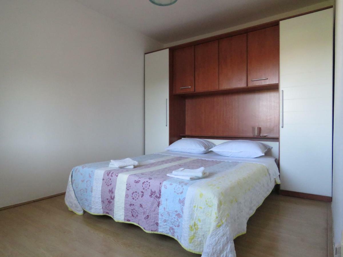 Guesthouse Dila Galovac  Extérieur photo